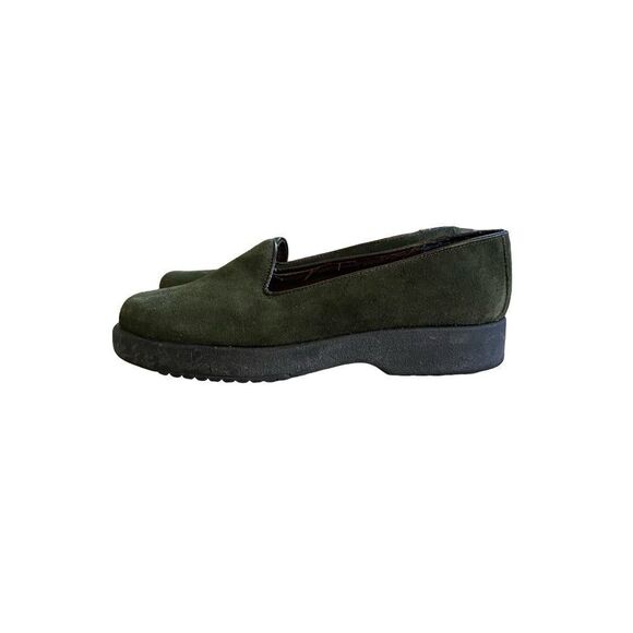 Coach Made in Italy Green Suede Loafers. - Picture 3 of 10